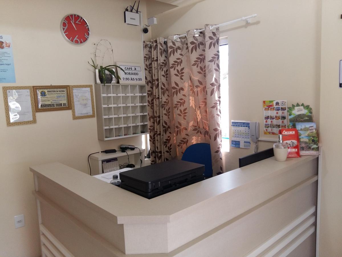 פנייה Hotel Rochamar מראה חיצוני תמונה